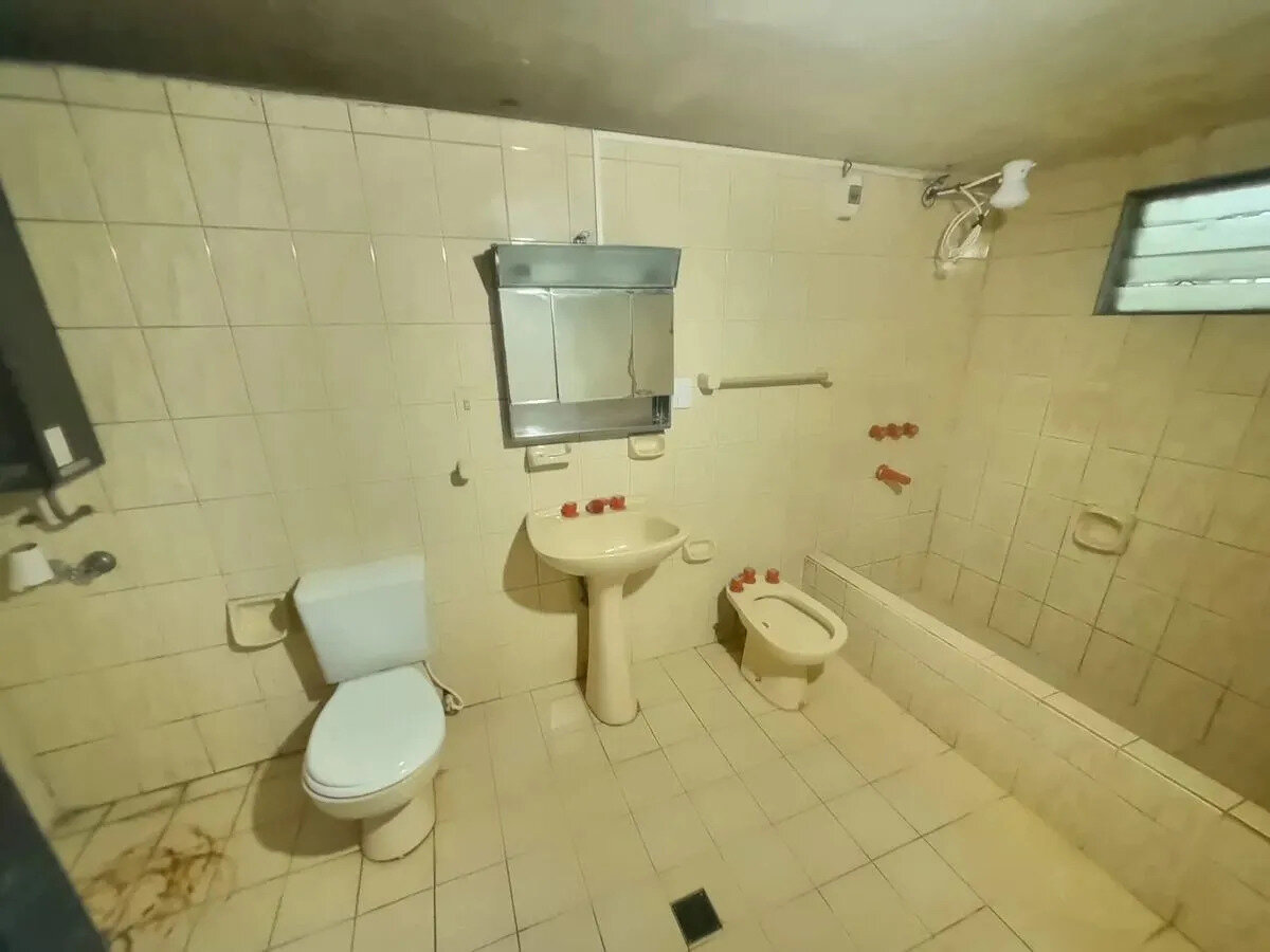 Propiedad comercial con tinglado + vivienda en venta sobre Ruta Nacional 12 - 17