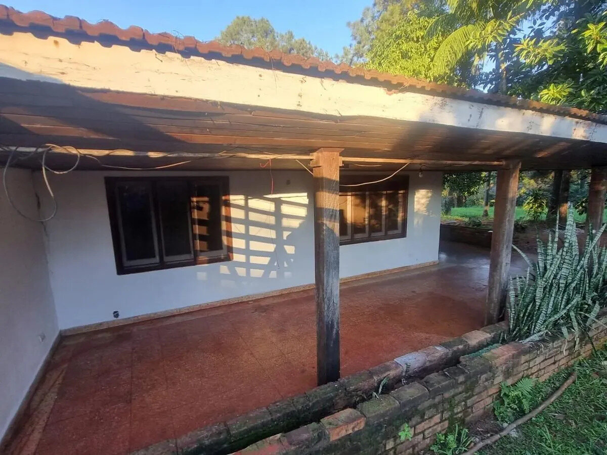 Propiedad comercial con tinglado + vivienda en venta sobre Ruta Nacional 12 - 8