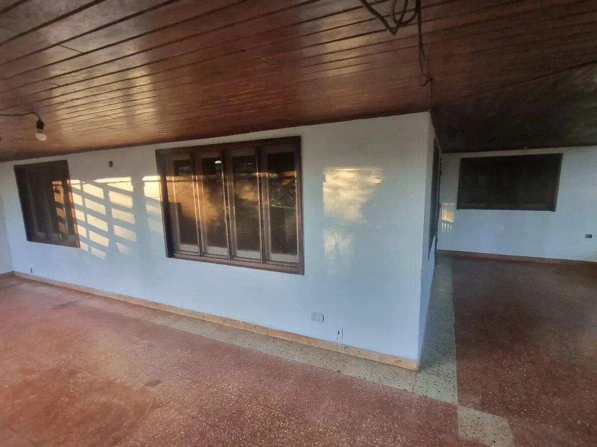 Propiedad comercial con tinglado + vivienda en venta sobre Ruta Nacional 12 - 16