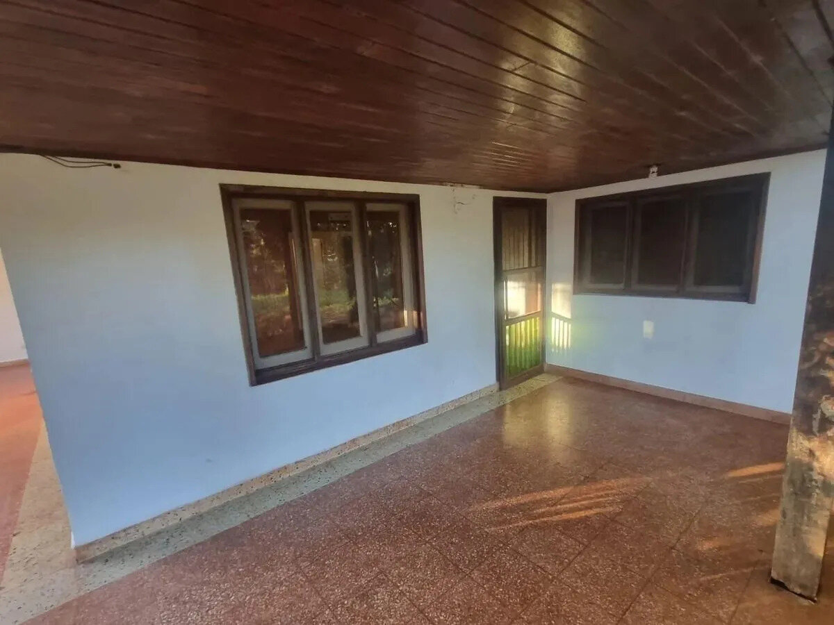 Propiedad comercial con tinglado + vivienda en venta sobre Ruta Nacional 12 - 10