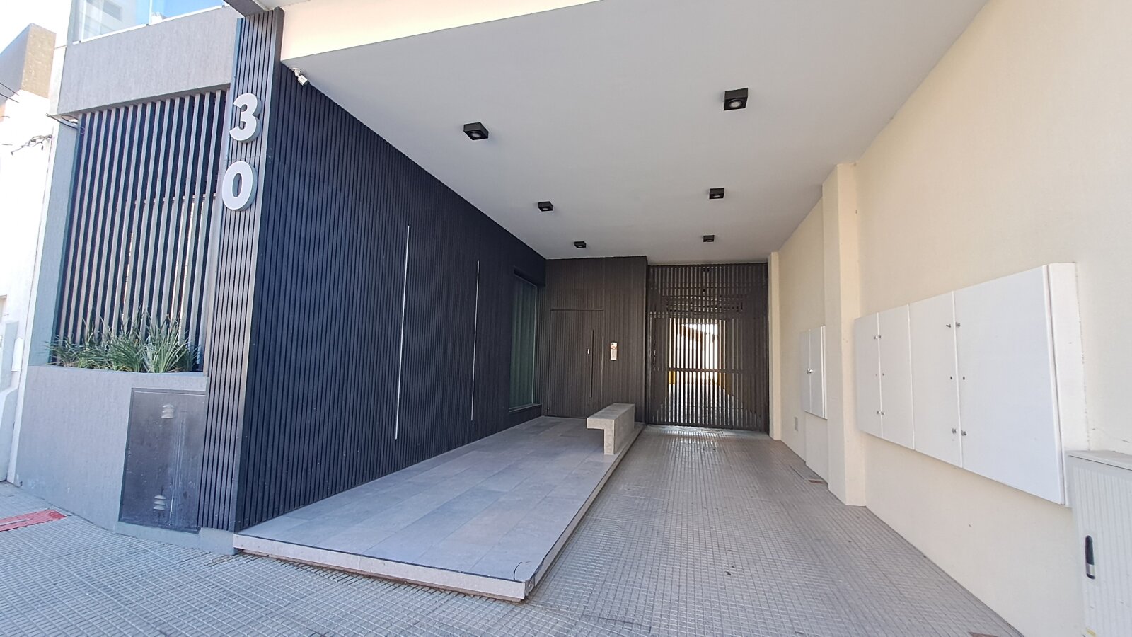 Semipiso premium — Suite + vestidor — Rooftop con pileta y solárium - 15