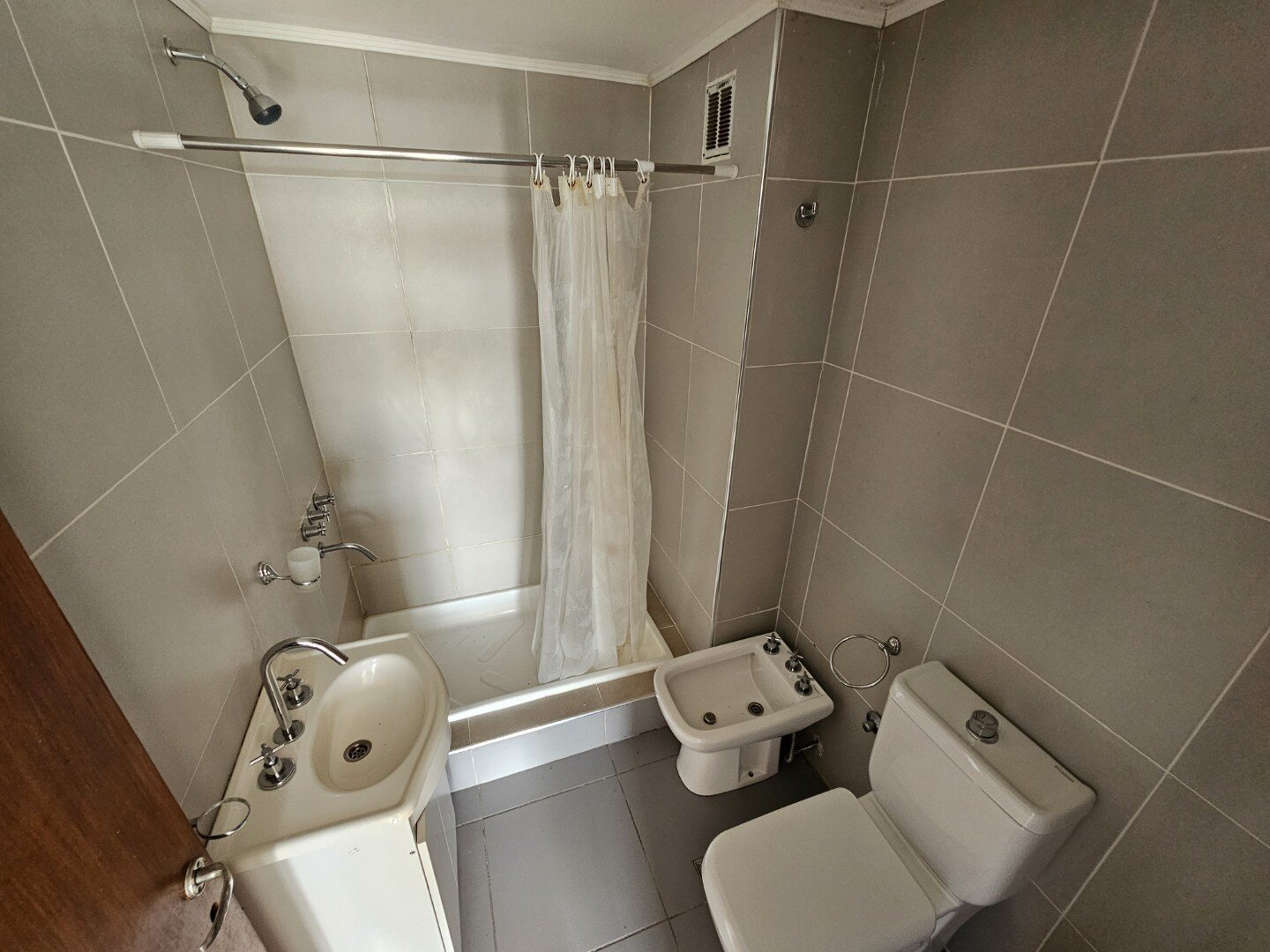 VENTA | Departamento de 1 dormitorio con cochera y vista al río! 6 A - Edificio Chana – Av. Congreso - 11