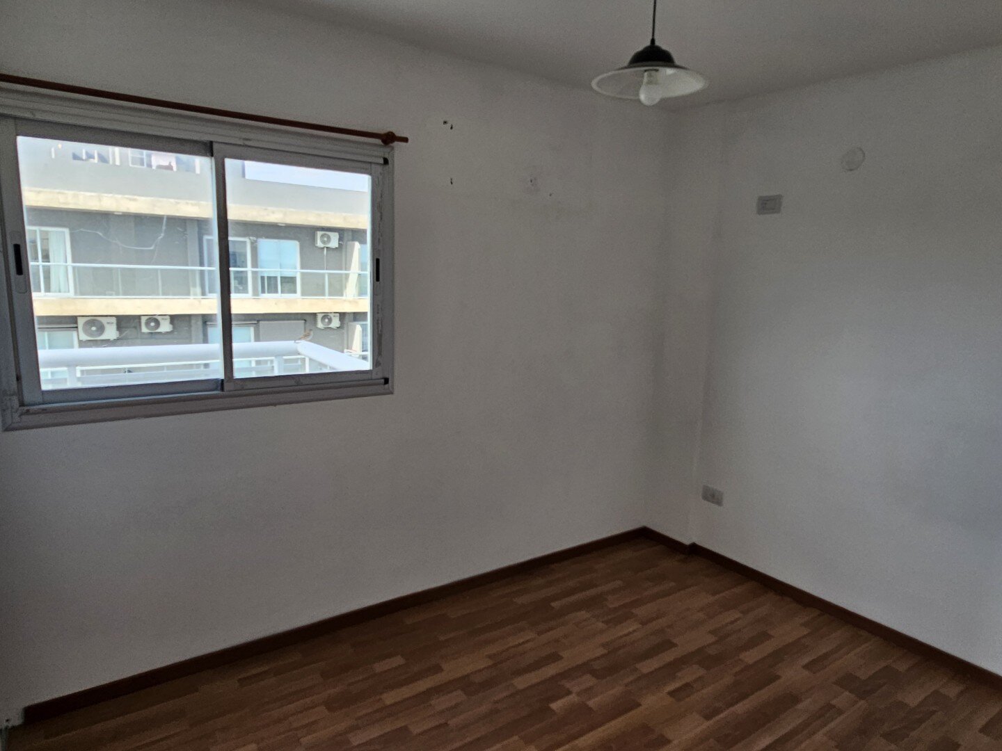 VENTA | Departamento de 1 dormitorio con cochera y vista al río! 6 A - Edificio Chana – Av. Congreso - 13