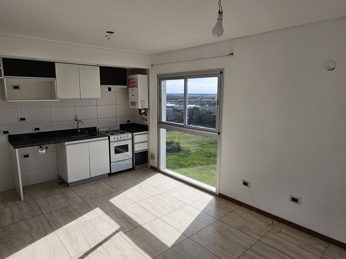 VENTA | Departamento de 1 dormitorio con cochera y vista al río! 6 A - Edificio Chana – Av. Congreso - 1