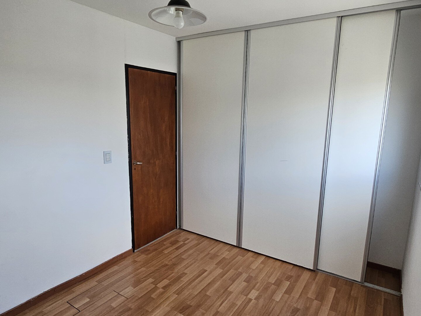 VENTA | Departamento de 1 dormitorio con cochera y vista al río! 6 A - Edificio Chana – Av. Congreso - 14
