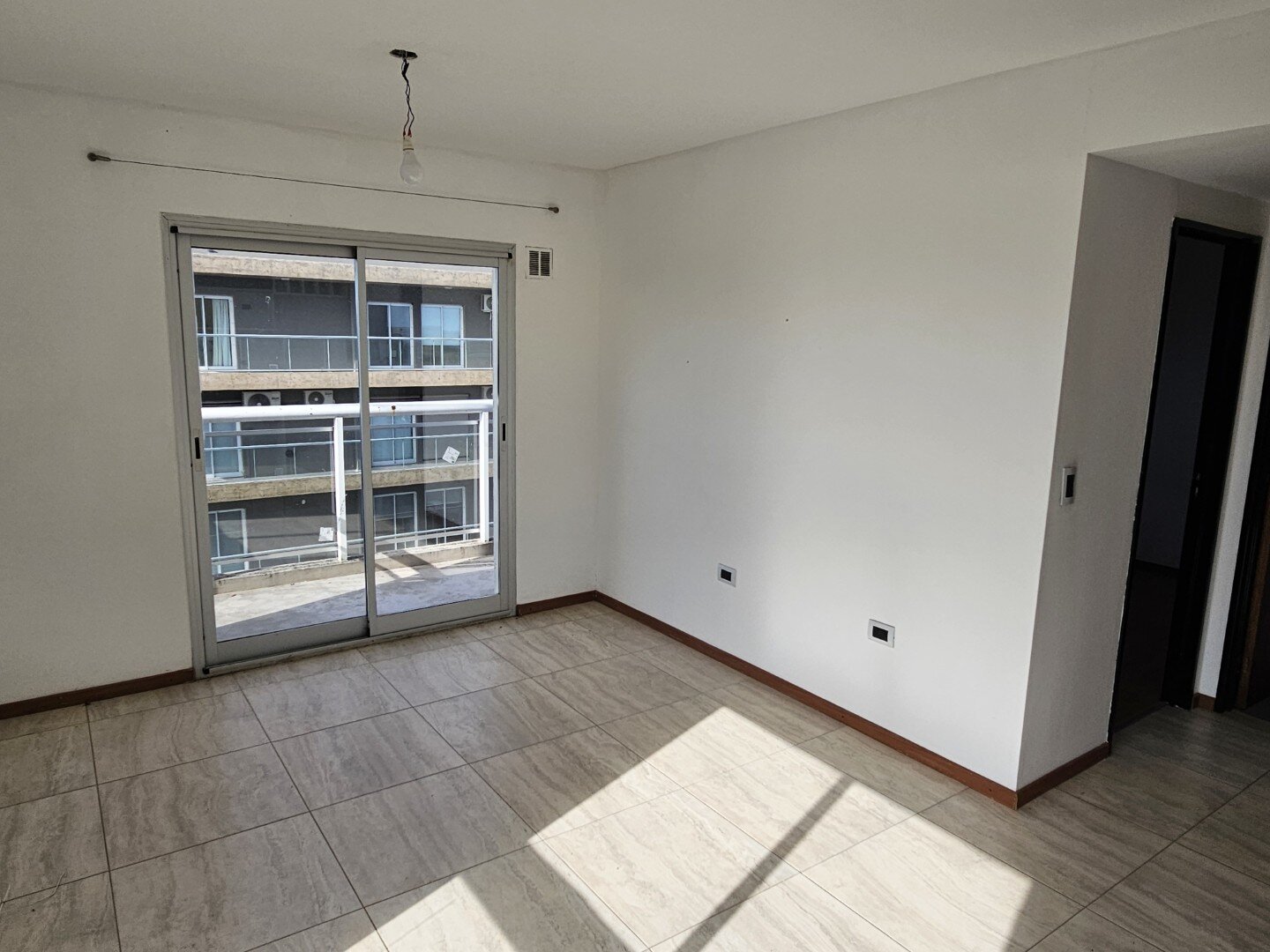 VENTA | Departamento de 1 dormitorio con cochera y vista al río! 6 A - Edificio Chana – Av. Congreso - 6