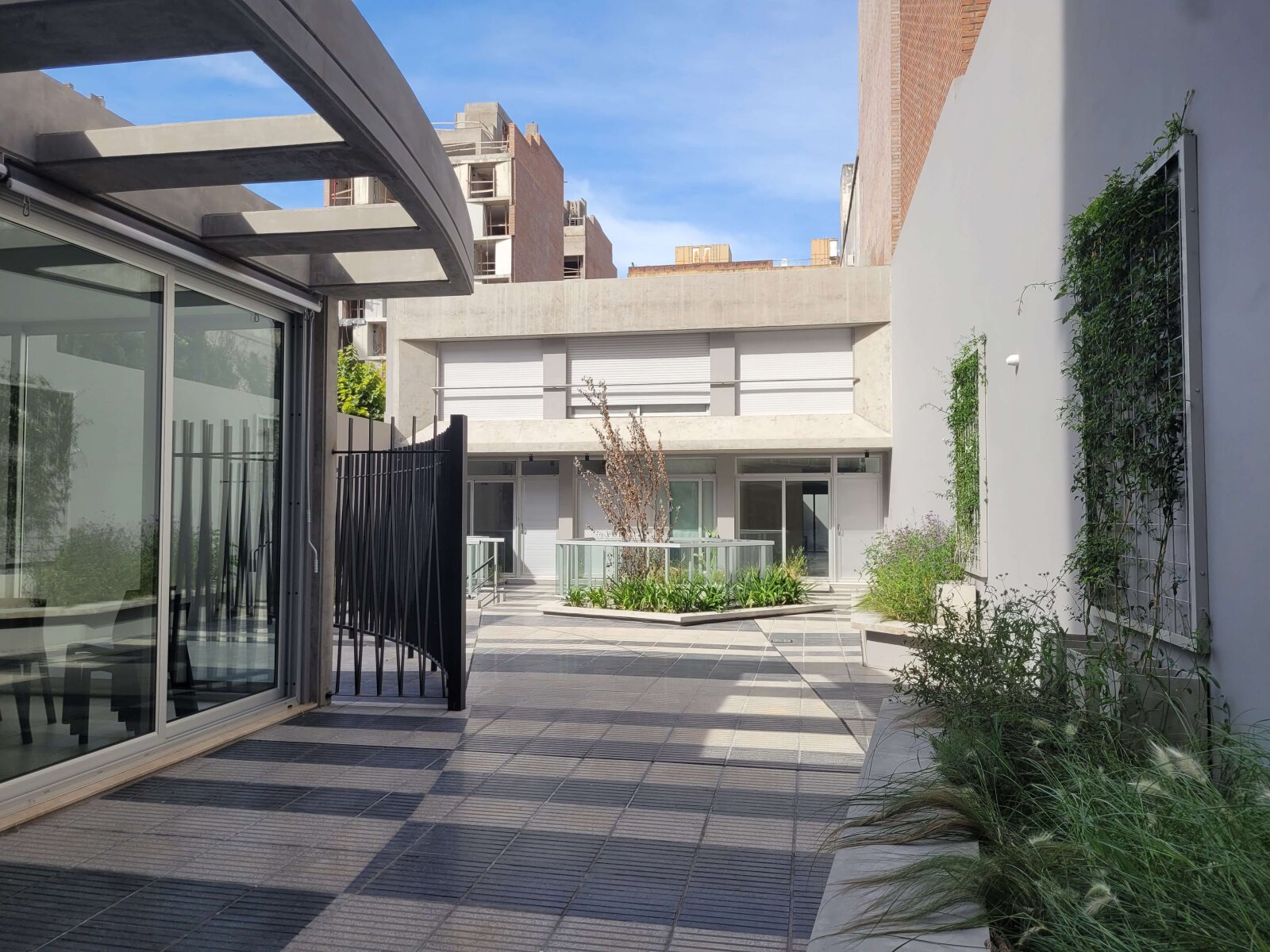 Mendoza 1465 | Semipiso Premium de 2 Dormitorios con Terraza Privada, Cochera y Baulera en Edificio Sol de Patagonia XXVI - 19