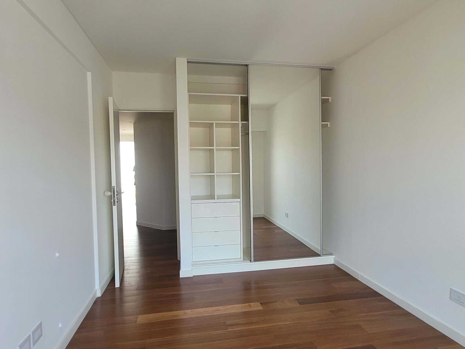 Mendoza 1465 | Semipiso Premium de 2 Dormitorios con Terraza Privada, Cochera y Baulera en Edificio Sol de Patagonia XXVI - 15