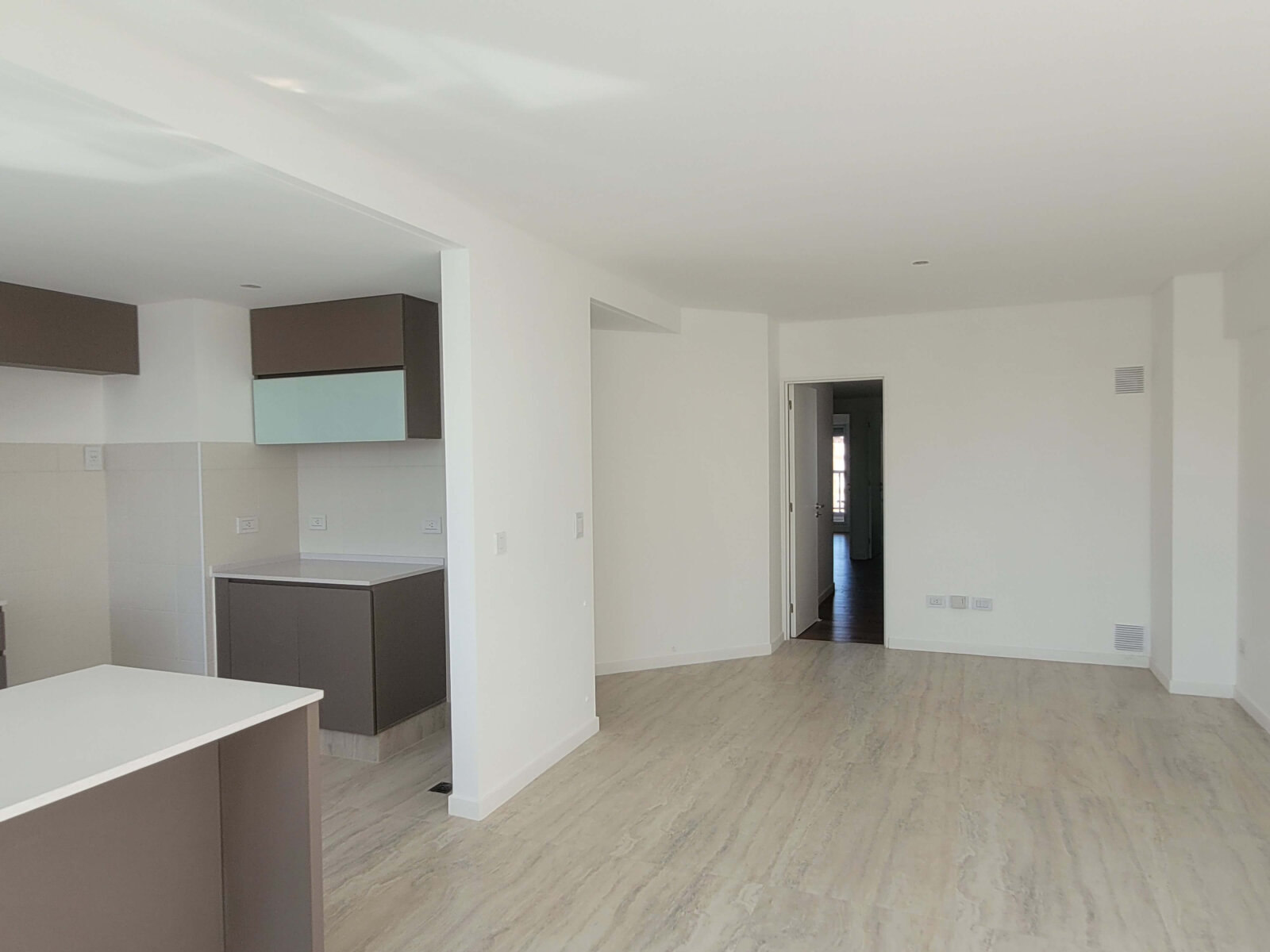 Mendoza 1465 | Semipiso Premium de 2 Dormitorios con Terraza Privada, Cochera y Baulera en Edificio Sol de Patagonia XXVI - 7