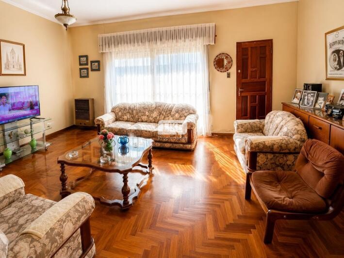 CASA CHALET ARGUELLO - Imagen 16