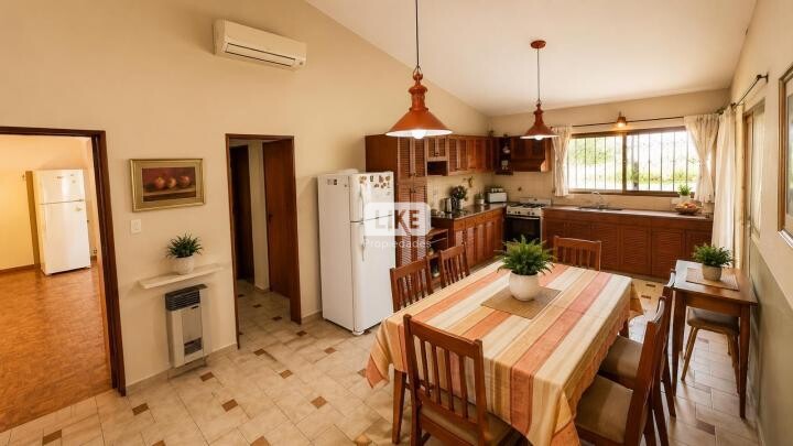 CASA CHALET ARGUELLO - Imagen 20
