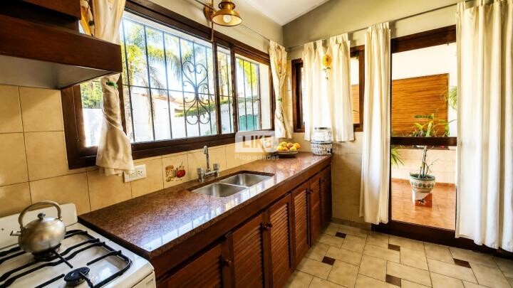 CASA CHALET ARGUELLO - Imagen 19