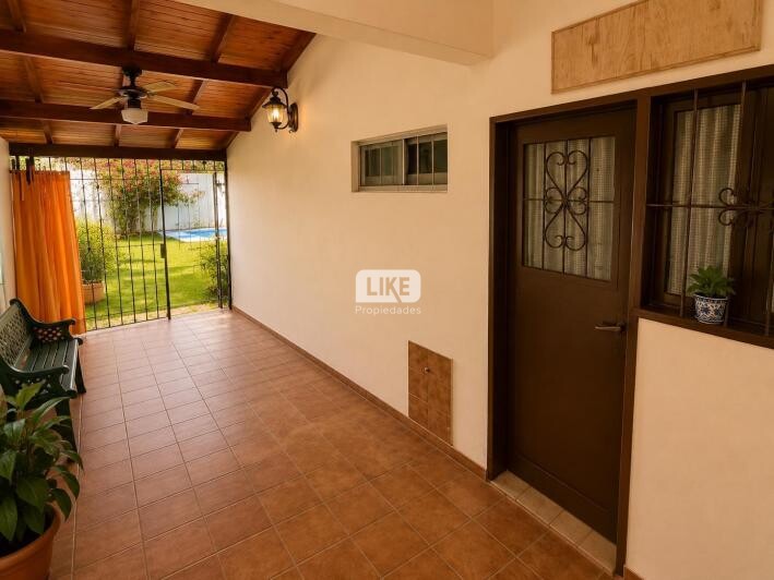CASA CHALET ARGUELLO - Imagen 32