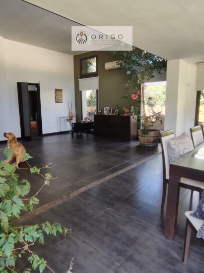 Casa en Barrio Ayres de Alzaga en Chacras de Coria · foto 4