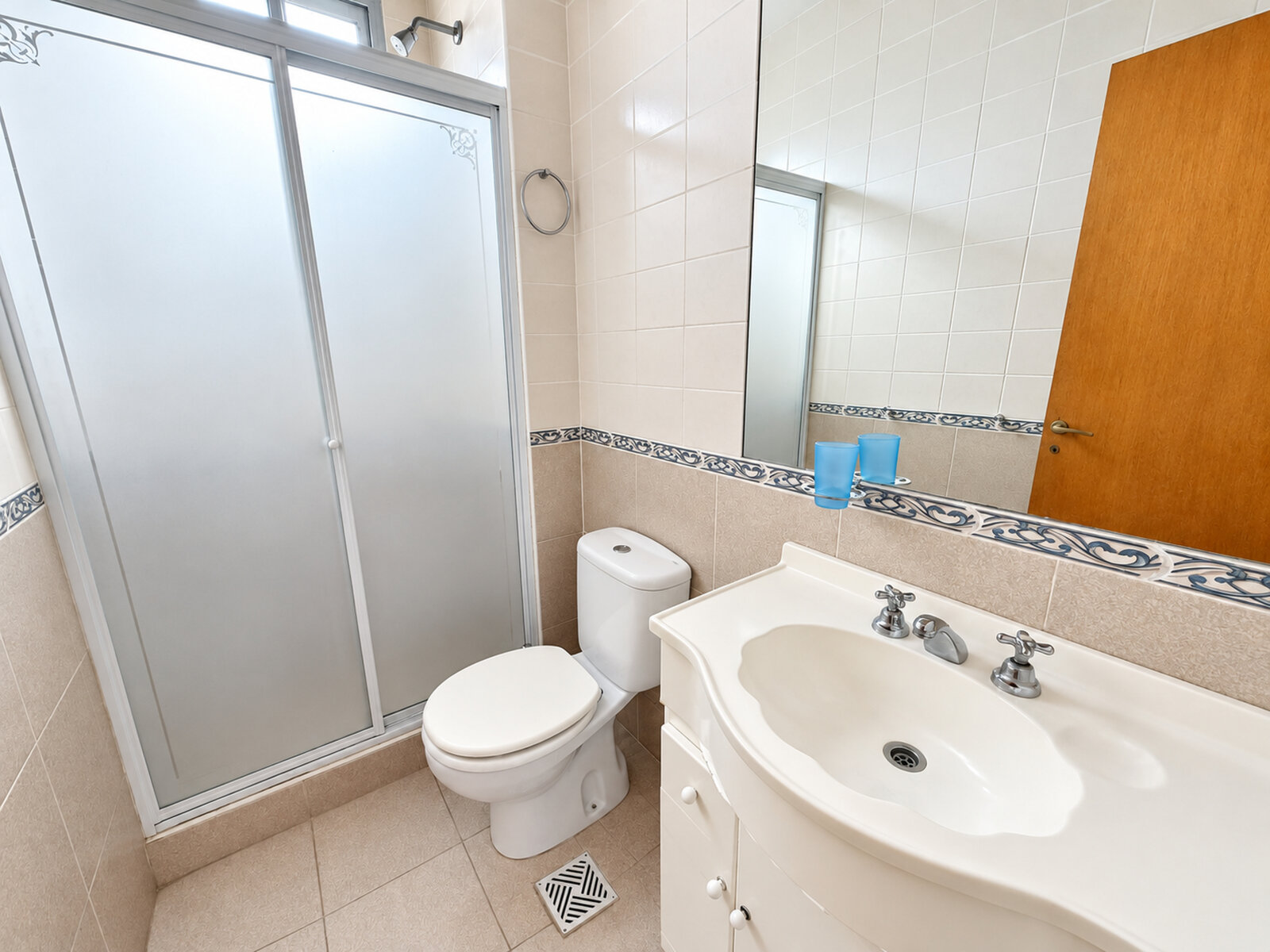 Casa de pasillo 4 dormitorios - Leguizamon 945 bis - 7