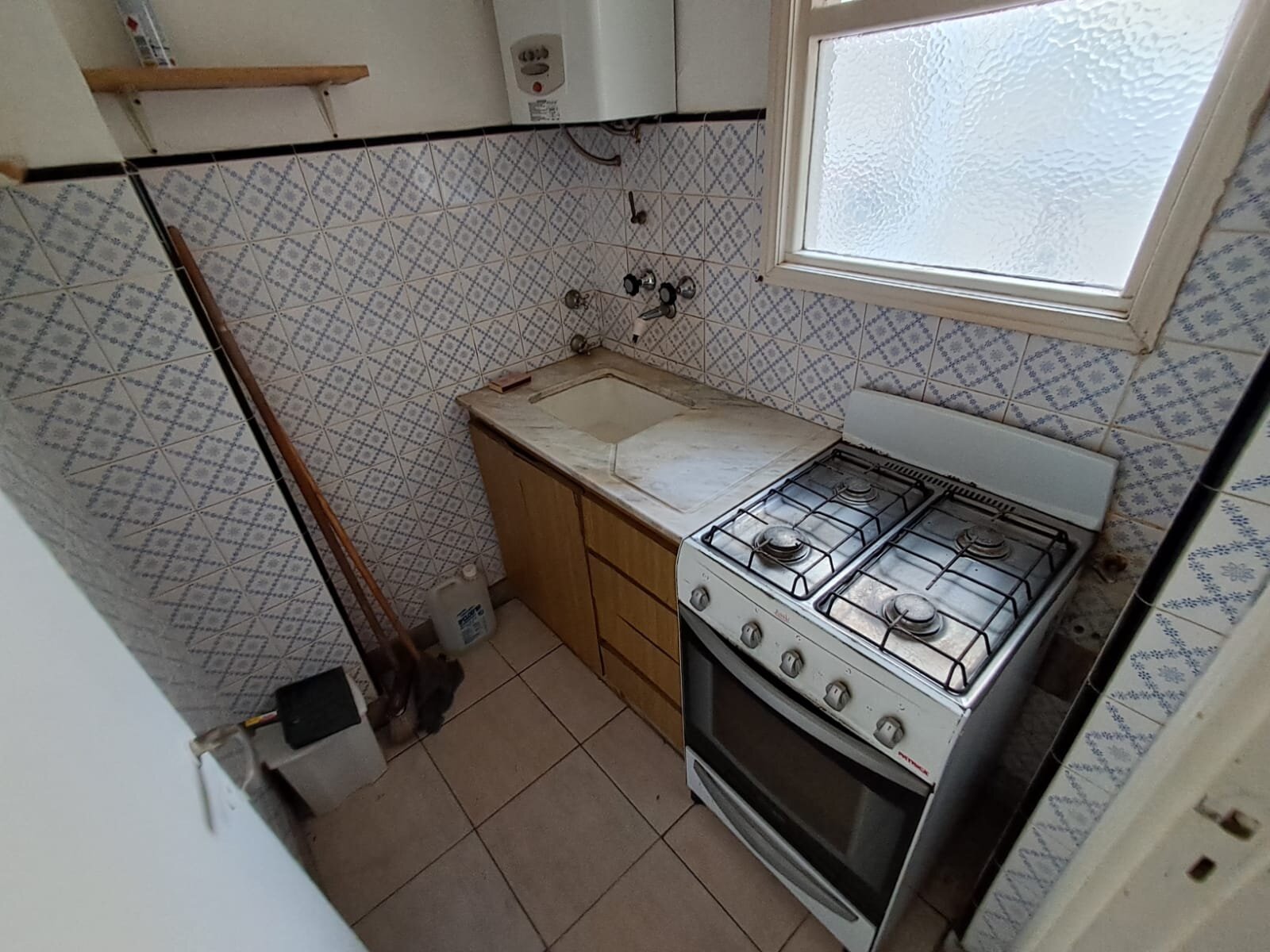ALQUILER DE DEPARTAMENTO DE DOS AMBIENTES - 6