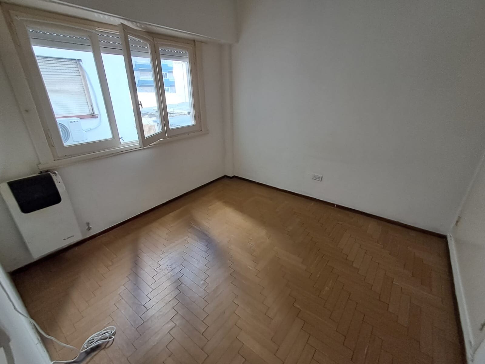 ALQUILER DE DEPARTAMENTO DE DOS AMBIENTES - 10