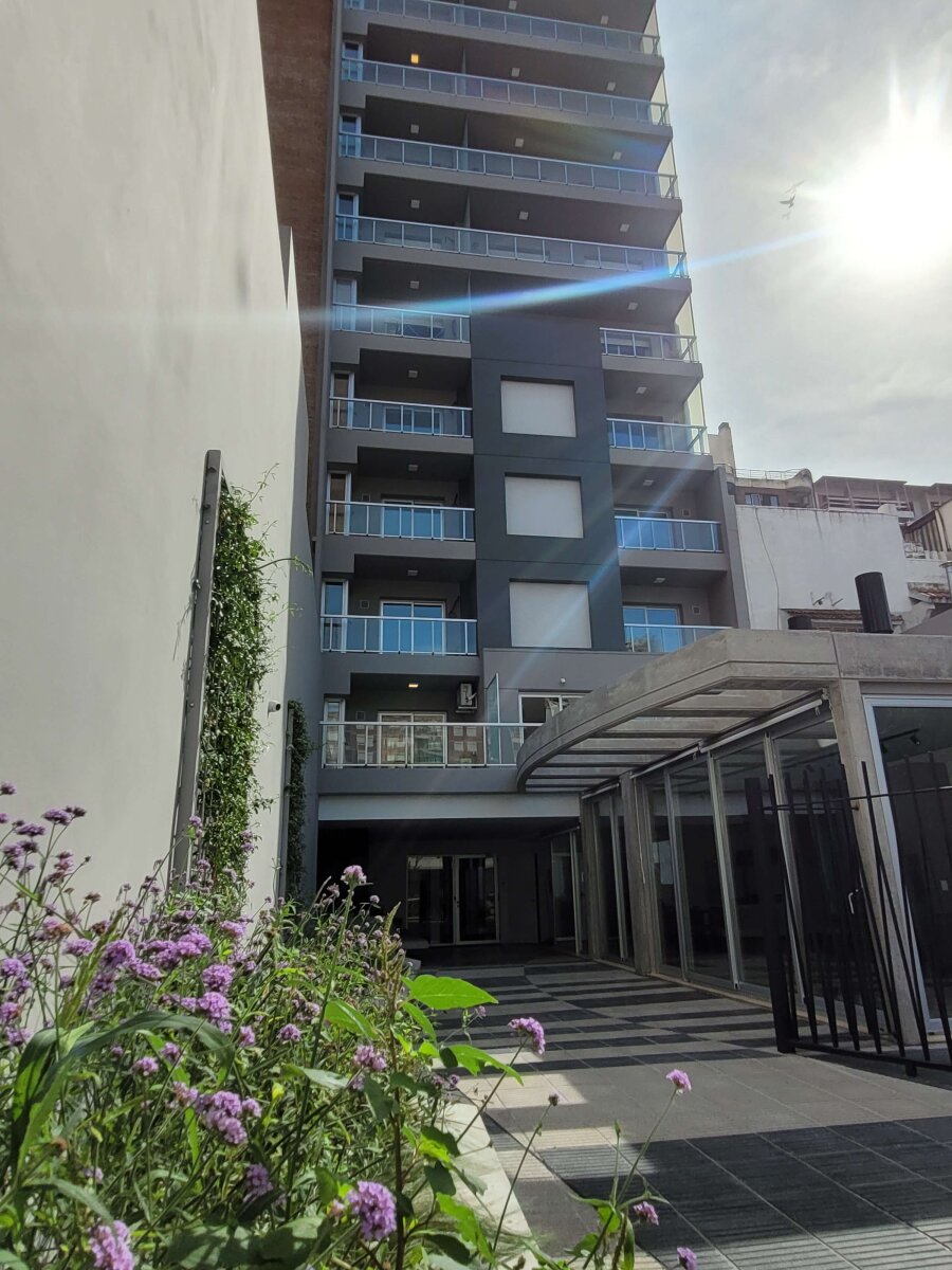 Mendoza 1465 | Departamento Premium de 1 Dormitorio al Frente con Balcón y Orientación Norte – Sol de Patagonia XXVI