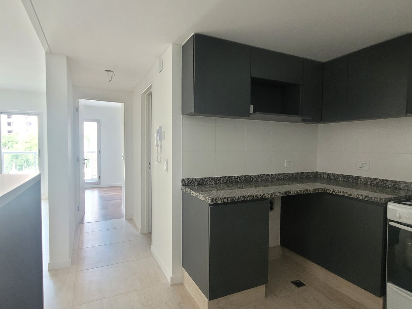 Mendoza 1465 | Departamento Premium de 1 Dormitorio al Contrafrente – Sol de Patagonia XXVI — foto 5