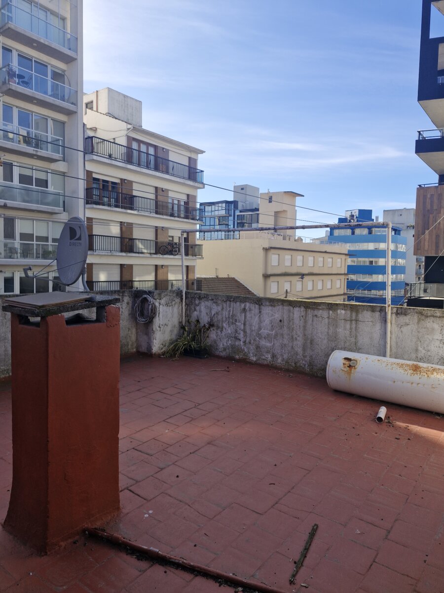 HOTEL A LA VENTA - ZONA GUEMES / ALDREY - 31