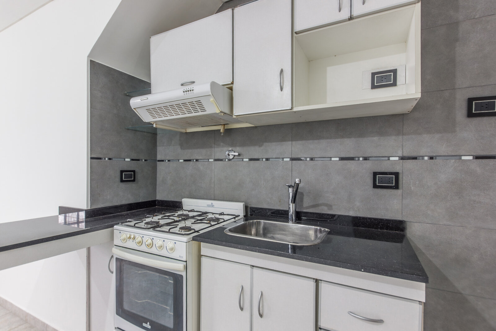 Venta PH 2 Amb. PB al Frente con Patio | San Justo - 16