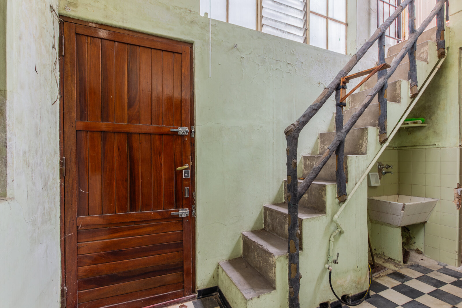 Venta. PH 4 ambie. Terraza. Patio. Para refaccionar totalmente. Colegiales - 8
