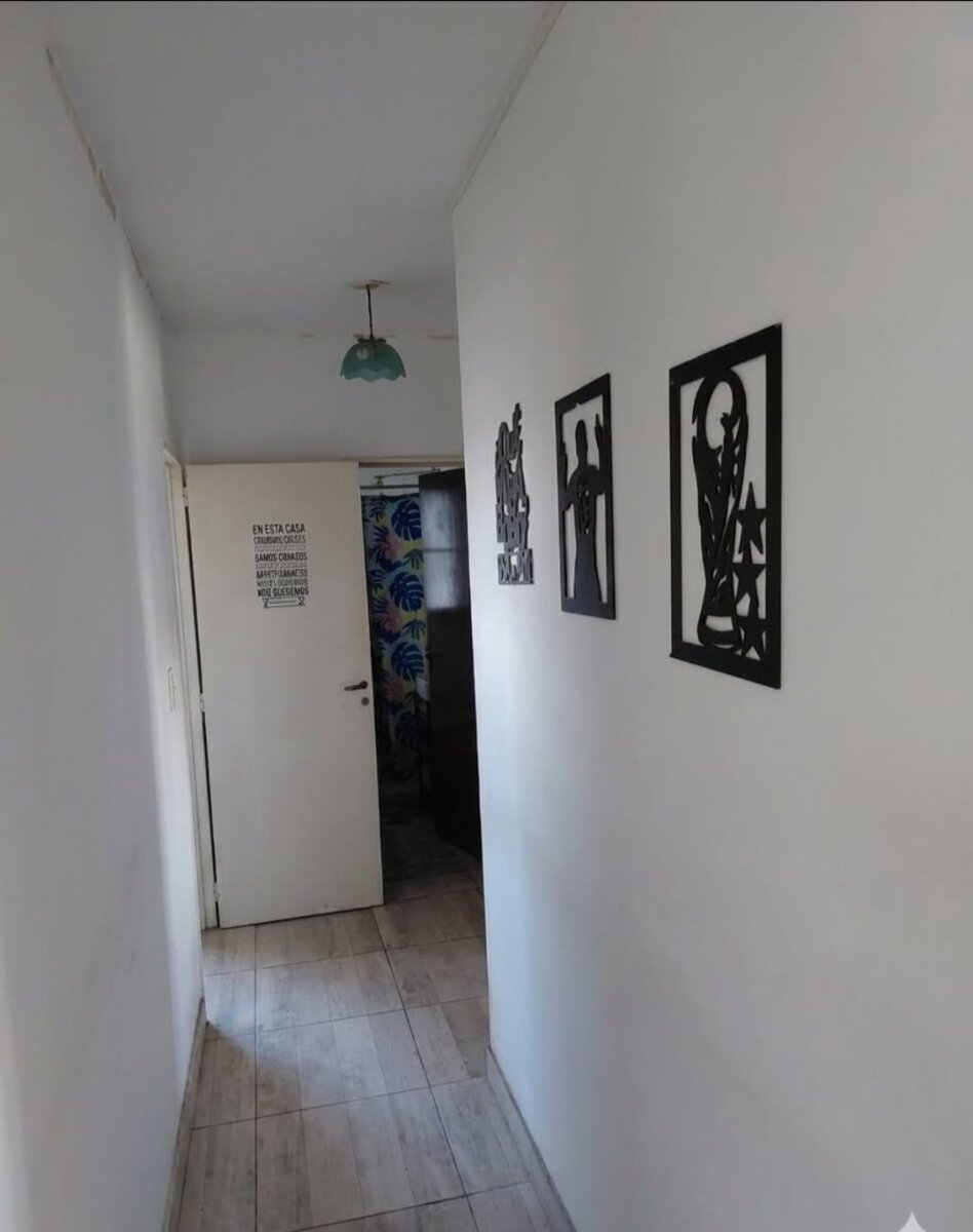 Departamento de 3 ambientes con espacio Guardacoche - 7