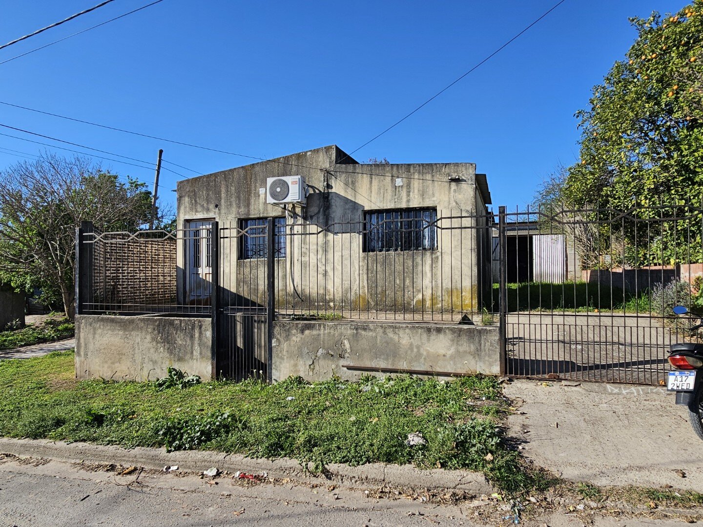 Casa – 3 de Febrero 702, esquina Liniers - 2