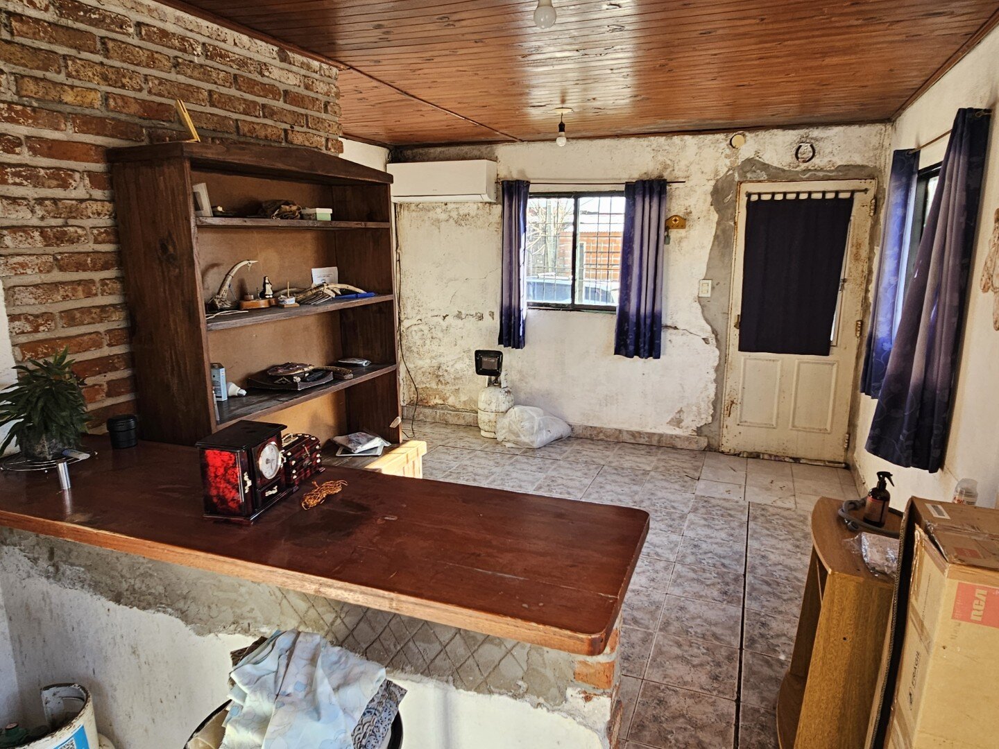 Casa – 3 de Febrero 702, esquina Liniers - 10