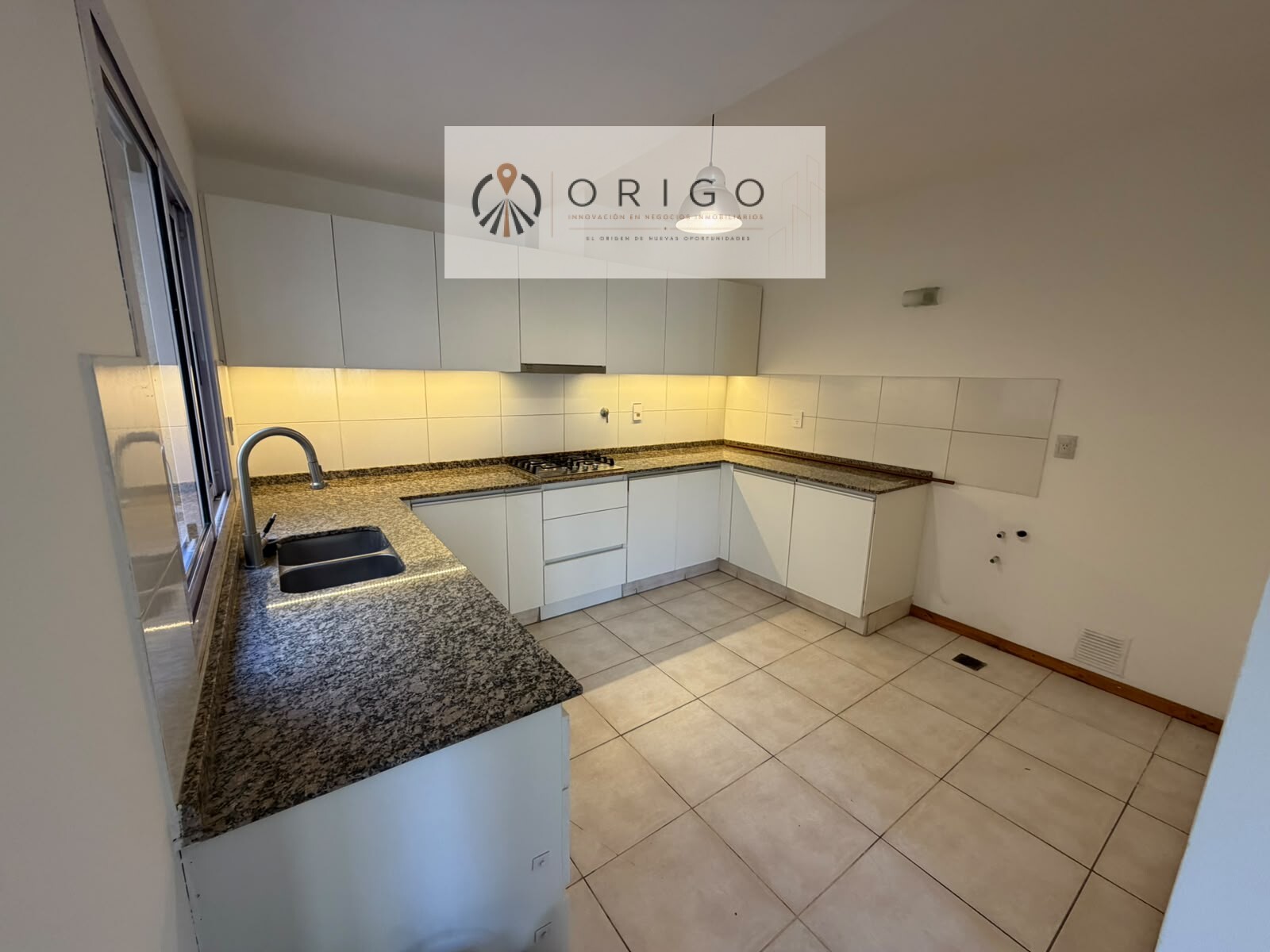 ORIGO NEGOCIOS INMOBILIARIOS ALQUILA EXCELENTE DEPARTAMENTO EN PLANTA BAJA., EN BARRIO CHAPAGNAT. - 6
