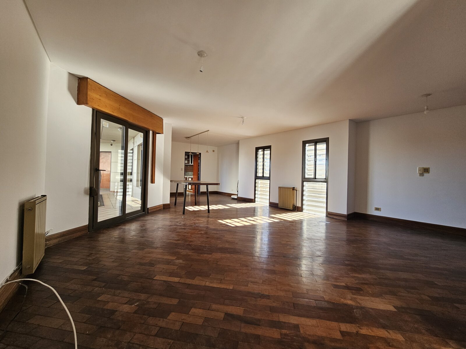 Piso + Cochera en venta Frente al Parque - Nueva Córdoba - Imagen 17