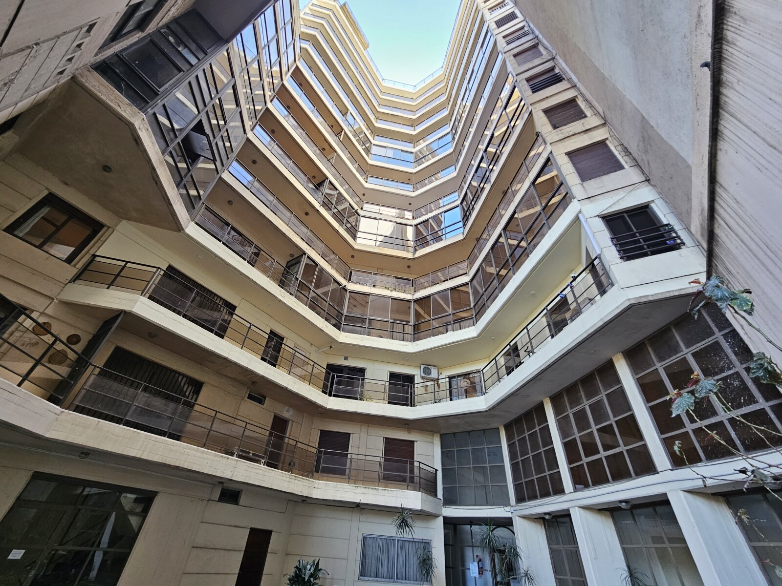 Piso + Cochera en venta Frente al Parque - Nueva Córdoba — foto 5