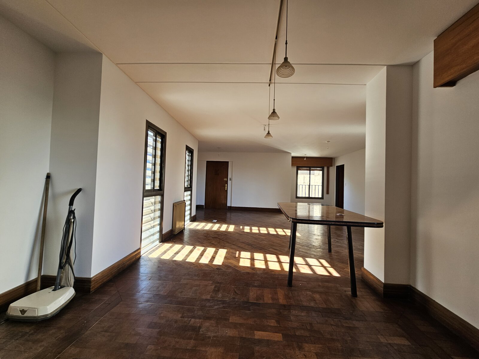Piso + Cochera en venta Frente al Parque - Nueva Córdoba - Imagen 19