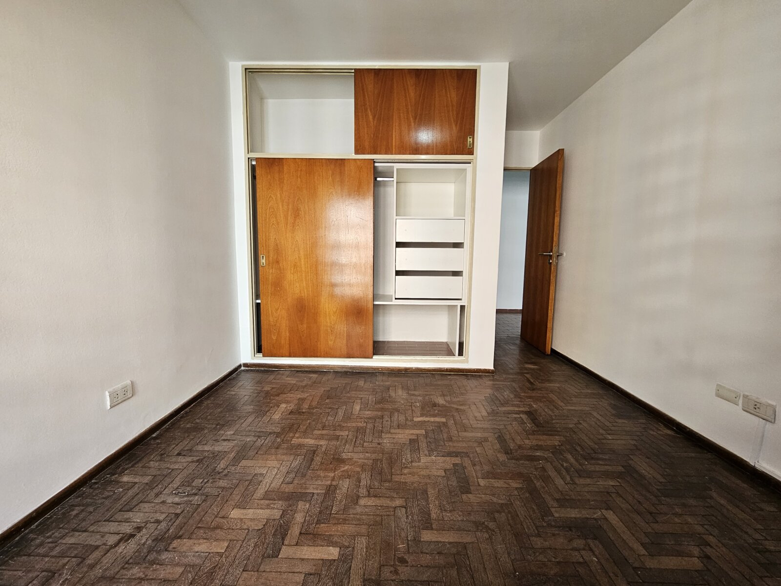 Departamento Piso Alto al Frente - Venta Escritura y Financiación - Nueva Córdoba — foto 15