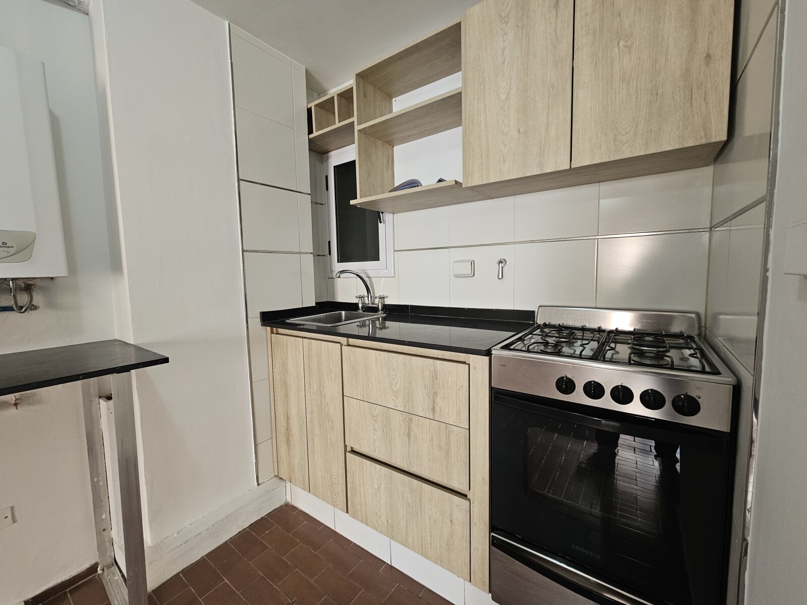 Departamento Piso Alto al Frente - Venta Escritura y Financiación - Nueva Córdoba — foto 6