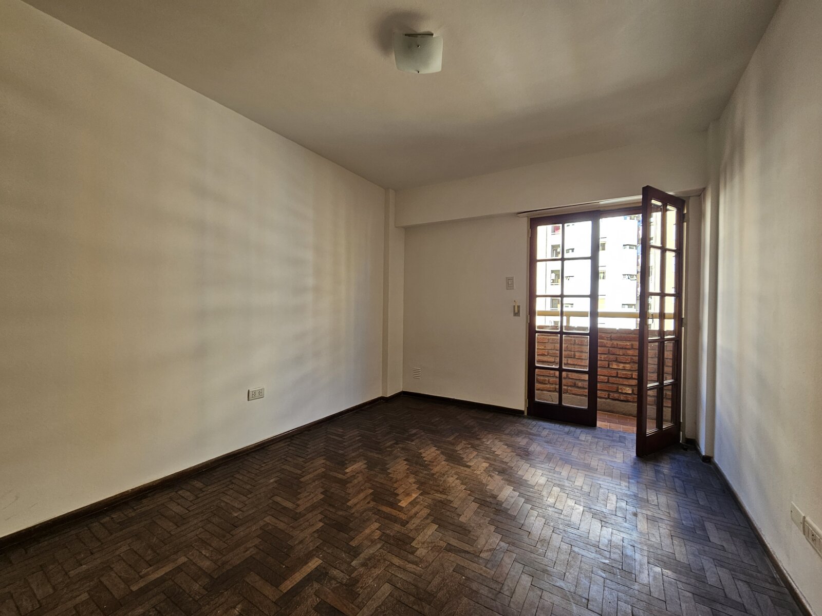 Departamento Piso Alto al Frente - Venta Escritura y Financiación - Nueva Córdoba - Imagen 16