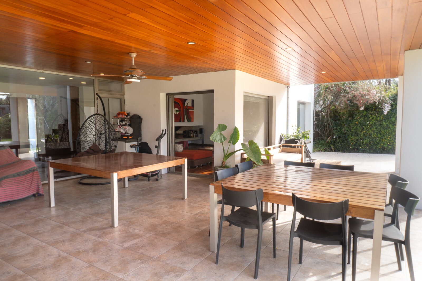 VENTA- CASA DE 4 DORMITORIOS CON CCOCHERA- PILETA-PARRILLERO EN FISHERTON — foto 15