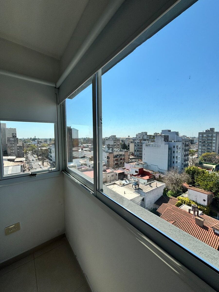 Departamento dos ambientes en Morón - 10