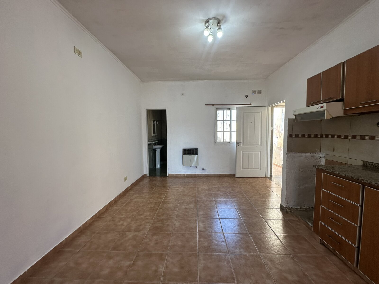 DEPARTAMENTO 3 AMB. CON BALCÓN - 3