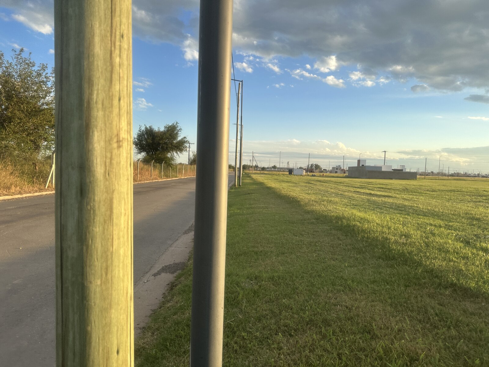 VENTA LOTE EN CUESTAS DE MANANTIALES 250 M2, TOMO DPTO EN PARTE DE PAGO — foto 6