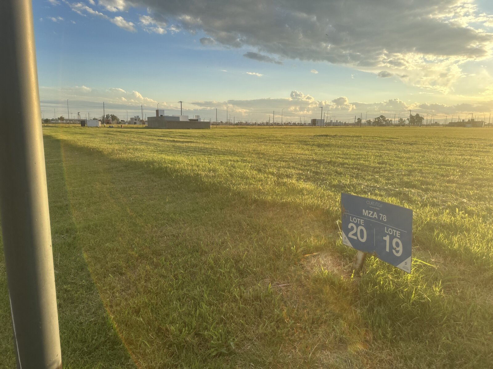 VENTA LOTE EN CUESTAS DE MANANTIALES 250 M2, TOMO DPTO EN PARTE DE PAGO — foto 4