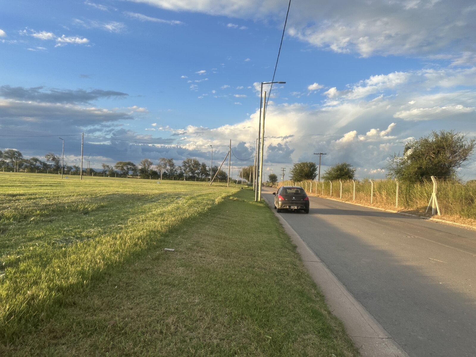 VENTA LOTE EN CUESTAS DE MANANTIALES 250 M2, TOMO DPTO EN PARTE DE PAGO — foto 7