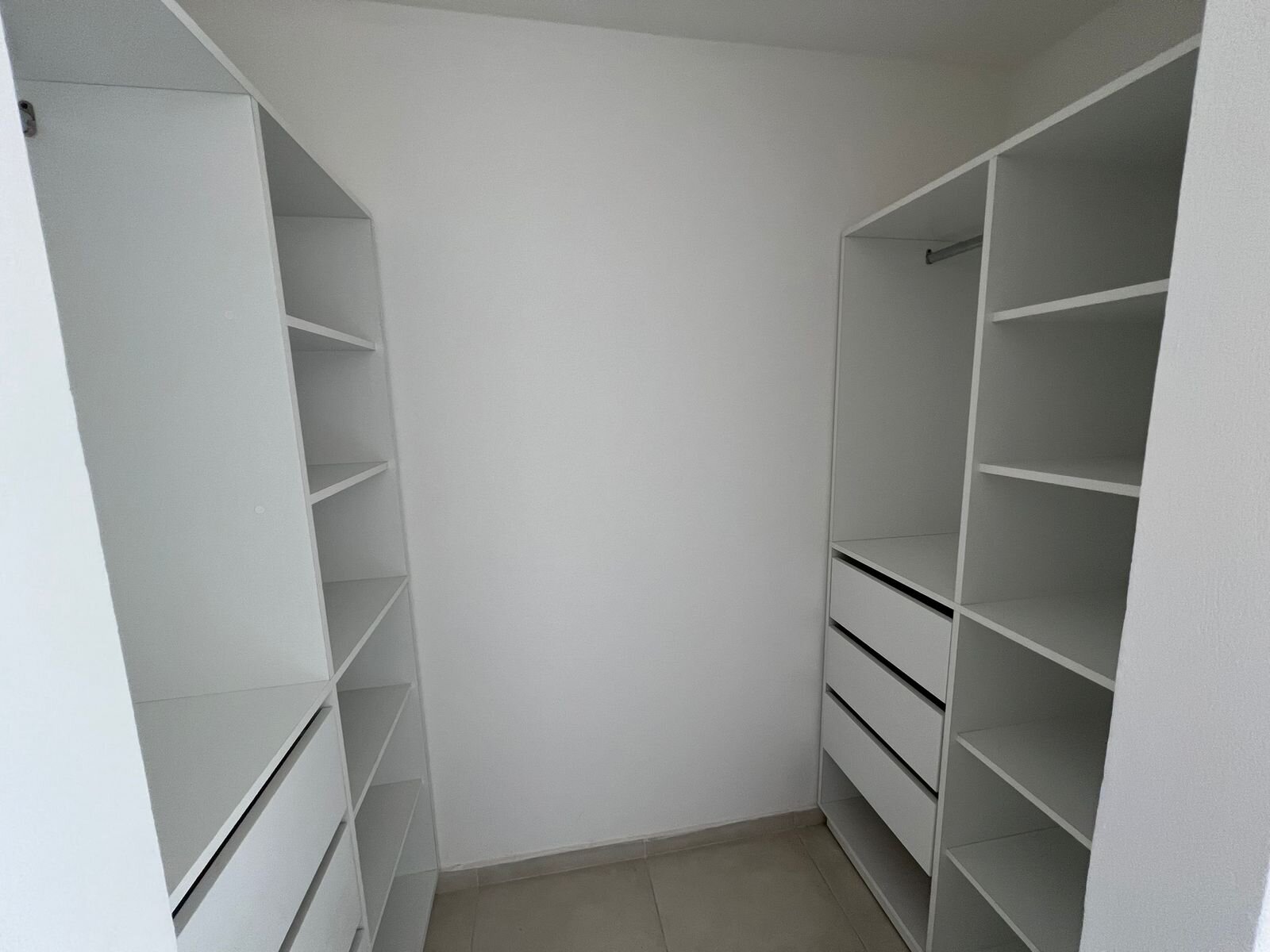 Duplex en Alquiler de 3 dormitorios en Colinas de Manantiales - Imagen 21