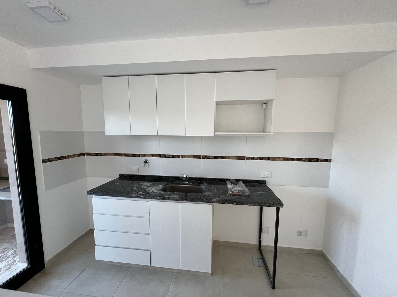 Duplex en Alquiler de 3 dormitorios en Colinas de Manantiales - Imagen 8