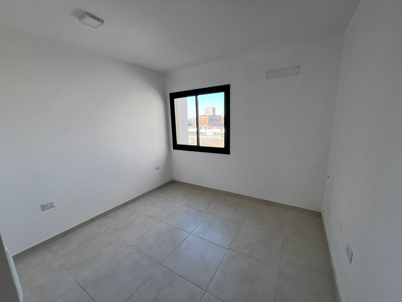 Duplex en Alquiler de 3 dormitorios en Colinas de Manantiales - Imagen 17