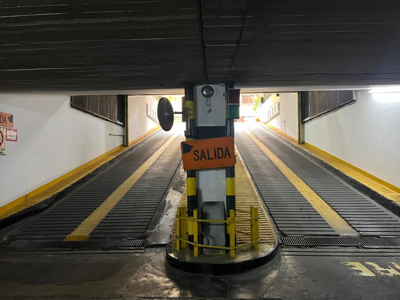 Talcahuano 958 — foto 2