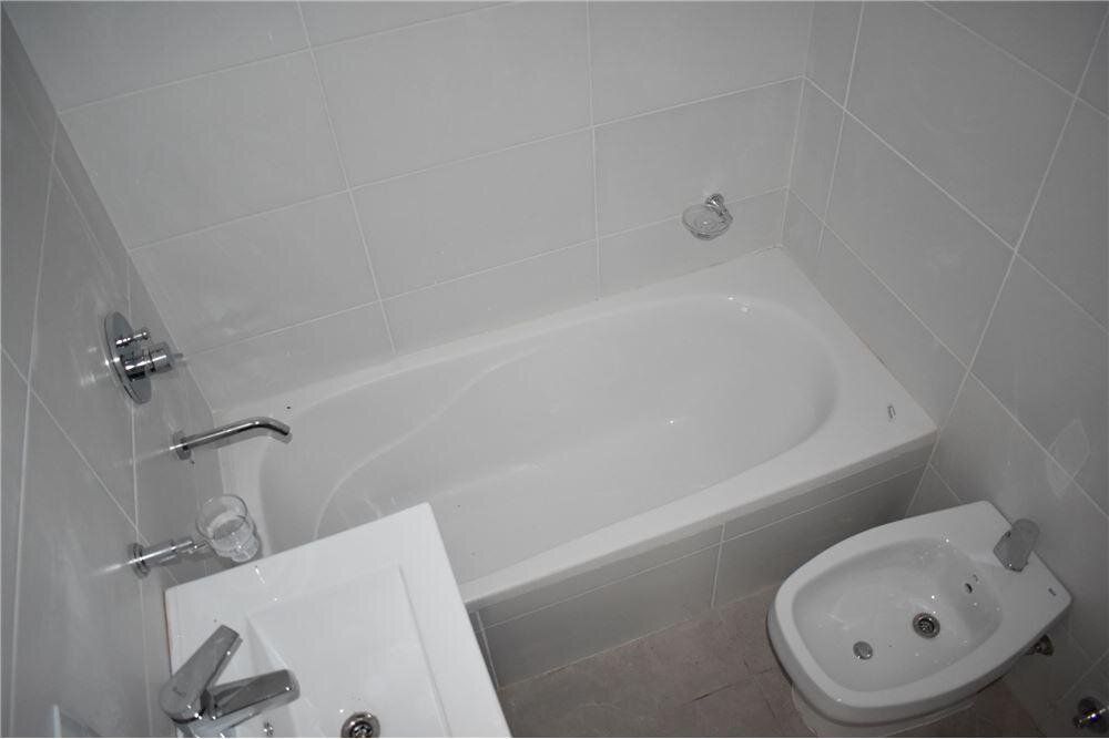 Villa del Lago - Av. Champagnat 1200 - PILAR - 19
