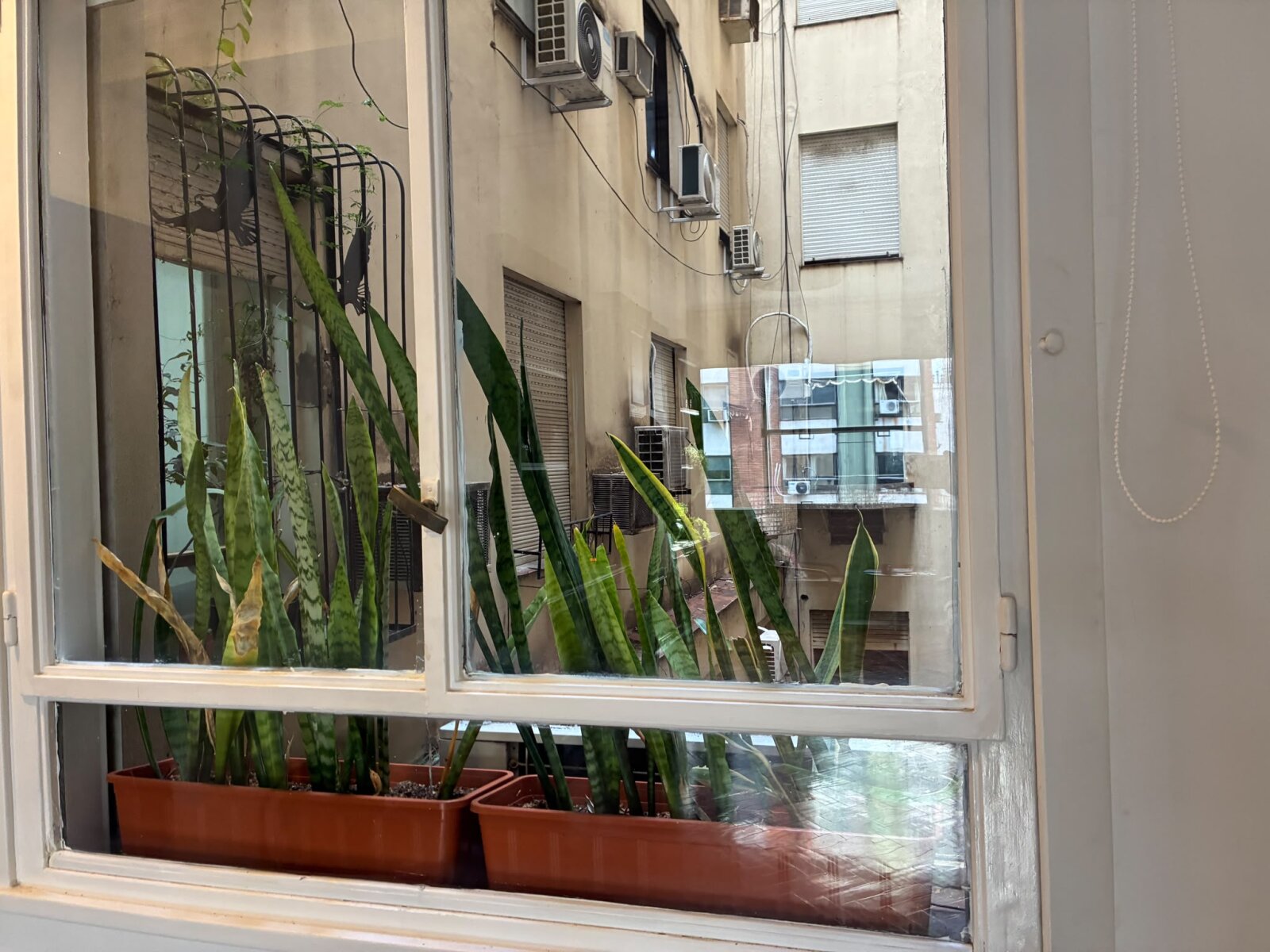 Venta de oficina muy luminosa al frente en tribunales en el centro — foto 4