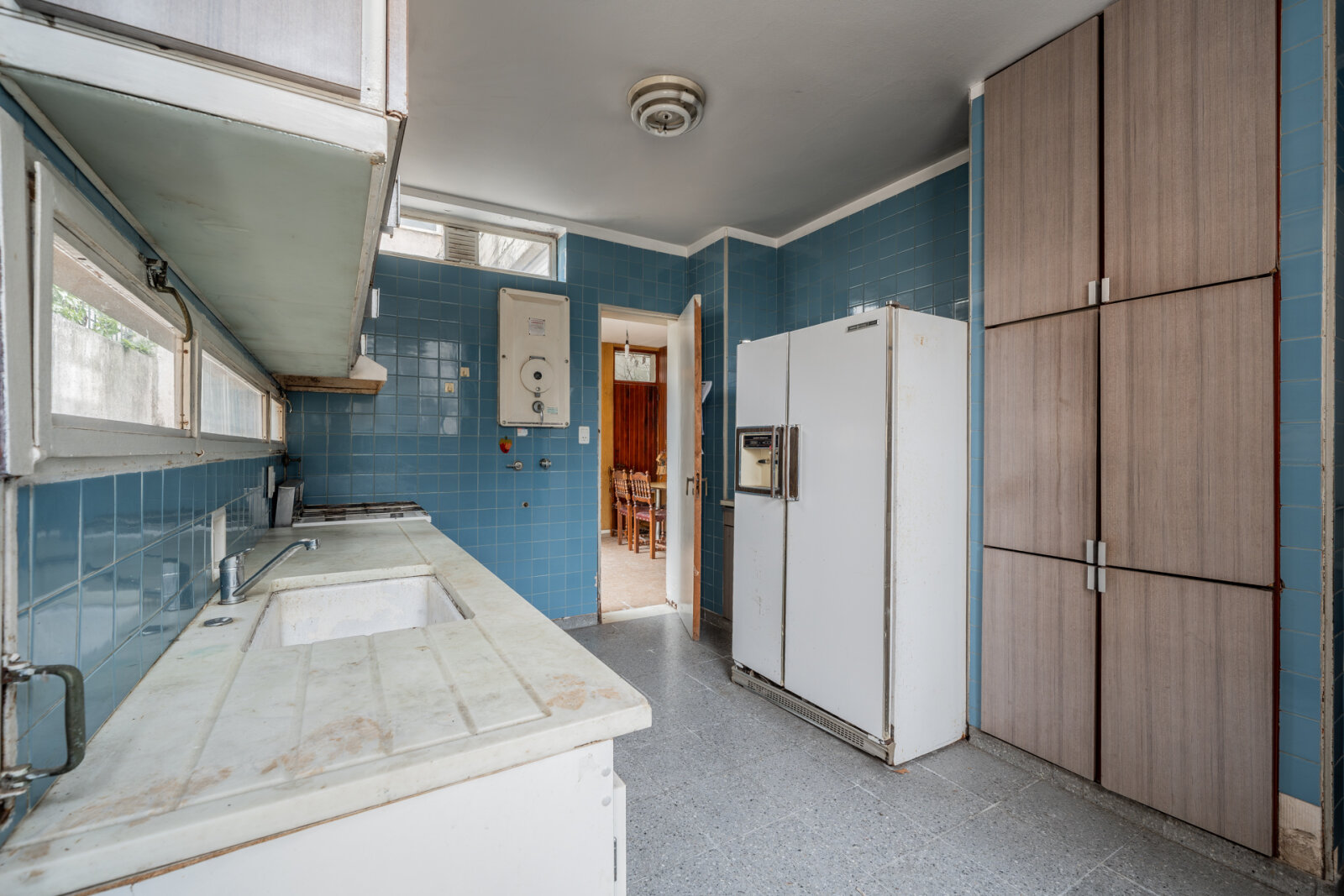 Casa de 6 ambientes con jardín, galería, terraza y cochera - 8