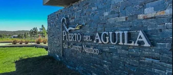 Lote 1156 m2 en Puerto Del Aguila- a 500 metros del lago, barrio nautico - 10